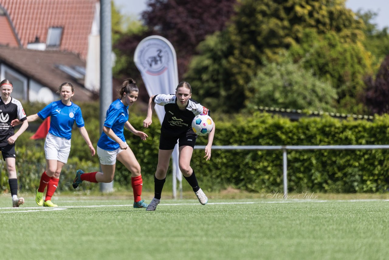 Bild 271 - wBJ SH-Pokalfinale  Holstein-Kiel - SV Viktoria : Ergebnis: 1:0